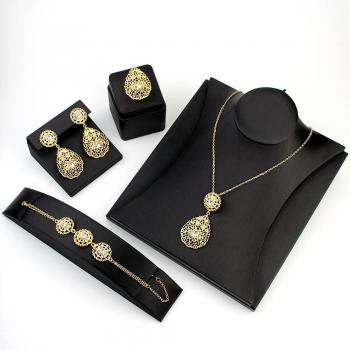 Pendiente Marroquí Brillante