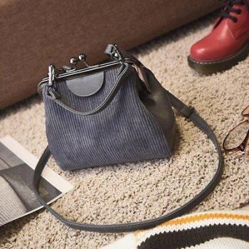 Bolso de hombro de terciopelo vintage con clip para mujer, bolsa bandolera pequeña Otoño Invierno