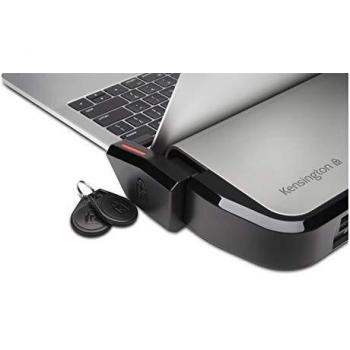 Docking Station Universale Kensington con USB-C 3.2