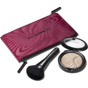 Estuche de regalo Trick of the Light Extra Dimension Skinfinish Kit M.A.C