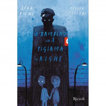 Il bambino con il pigiama a righe