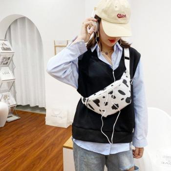 Fanny Pack Estampado Vaca Oxford