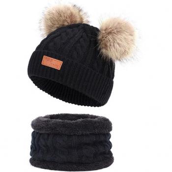 Set de gorro pom-pom y bufanda para niños