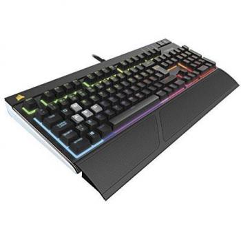 Corsair Strafe RGB Tastiera Meccanica Cherry MX Brown QWERTY Nero