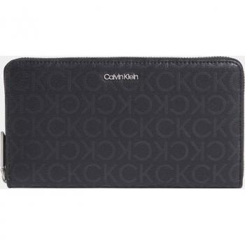 Cartera negra con cremallera Calvin Klein