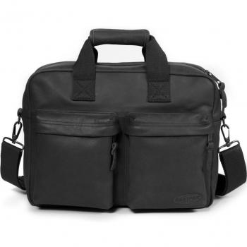 Maletín Eastpak Tomec con diseño de cuero negro