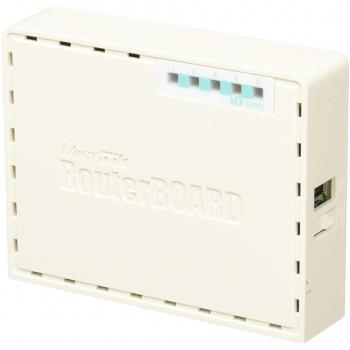 Router Mikrotik con collegamento Ethernet LAN
