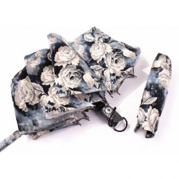 Paraguás Retro 10K: Viento Fuerte y Hermosa Pintura