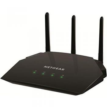 Access Point Netgear WAC124‑100PES AC2000 Dual Band con 3 antenne esterne