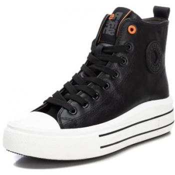 Botines Refresh de Mujer Negra con Suela Doble