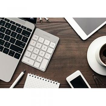 Satechi Aluminium Wireless Keyboard Extension with 18 Buttons for MacBook Pro/Air/Mini, iMac, iPad, iPhone and Others (Silver)