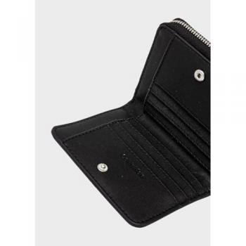 Monedero Calvin Klein “Must Zip”