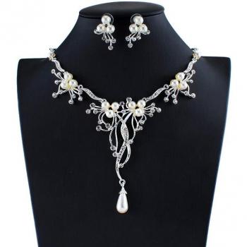 Perla Plata Joya Elegante