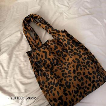 Bolso de compras de pana con estampado de leopardo para mujer